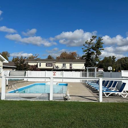 سوبل بيتش Centennial Motel المظهر الخارجي الصورة