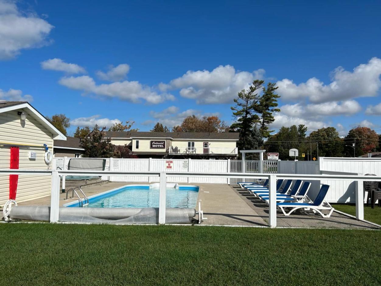 سوبل بيتش Centennial Motel المظهر الخارجي الصورة